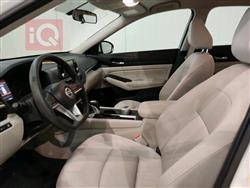 نيسان ألتيما